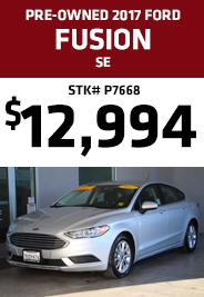 Pre-Owned 2017 Ford Fusion SE 