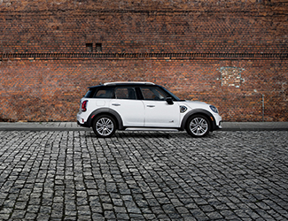 Up to $1,000 off select 2022 models