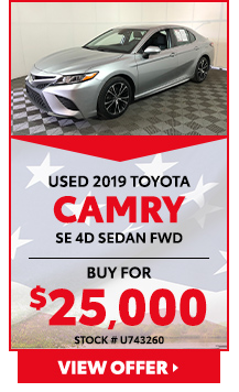 2019 Toyota Camry SE 4D Sedan FWD