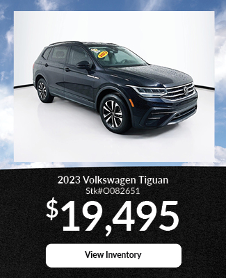 PRE-OWNED 2023 VOLKSWAGEN TIGUAN