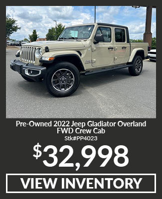 Pre-Owned 2022 Jeep Gladiator Overland FWD Crew Cab