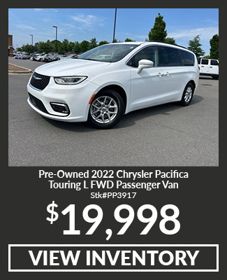 Pre-Owned 2022 Chrysler Pacifica Touring L FWD Passenger Van