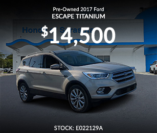 Pre-Owned 2017 Ford Escape Titanium