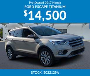 Pre-Owned 2017 ford escape titanium