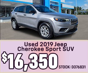 Pre-Owned 2019 jeep cherokee sport