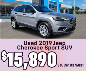 Pre-Owned 2019 jeep cherokee sport