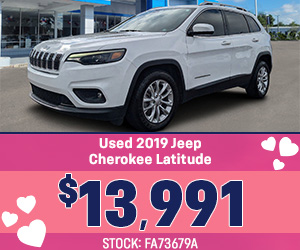 Pre-Owned 2019 jeep cherokee