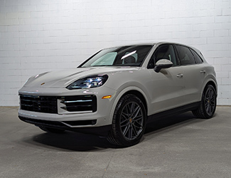 Certified Pre-Owned 2025 Porsche Cayenne