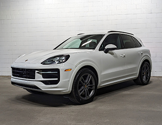 Certified Pre-Owned 2025 Porsche Cayenne