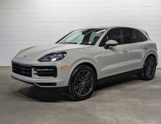 Certified Pre-Owned 2025 Porsche Cayenne