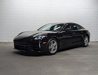 Certified Pre-Owned 2025 Porsche Panamera