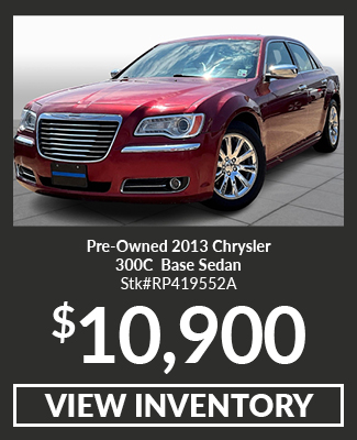 Pre-Owned 2013 Chrysler 300C Base Sedan