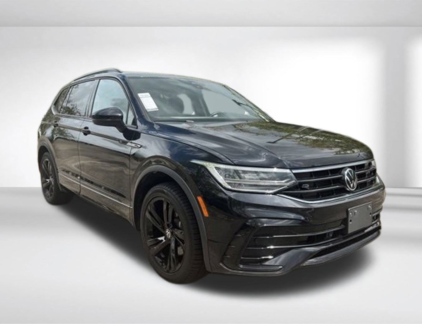 Pre-Owned 2021 Volkswagen Atlas Cross Sport image