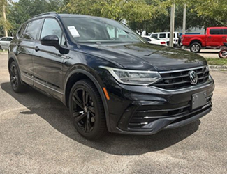 Certified Pre-Owned 2023 Volkswagen Tiguan SE R-Line Black AWD image